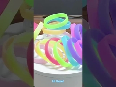 Personaliza a tua pulseira de silicone com brilho noturno!