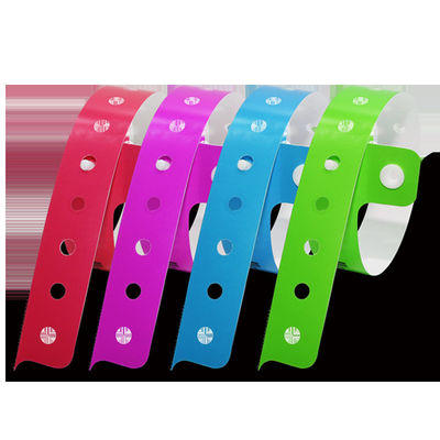 15*240mm pulseiras em PVC em forma de L para eventos