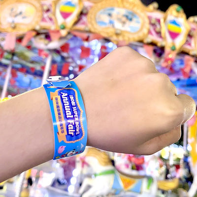 Pulseiras de PVC personalizadas com material impermeável para atividades de eventos