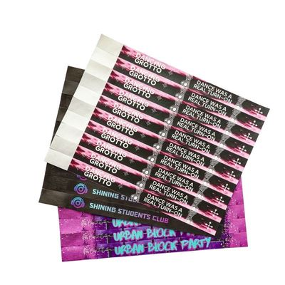 Preço barato impermeável resistente ao suor Tyvek Event pulseiras Scan Barcode Logotipo Número Variedade de cores Papel Event Bracelet