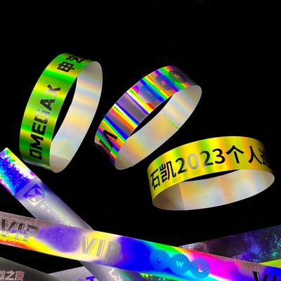 Fabrica Laser Brilhante Pulseiras de Papel Eventos Concerto Personalizado Festival Neon Rainbow Brilhante Laser Pulseira de Papel Promocional