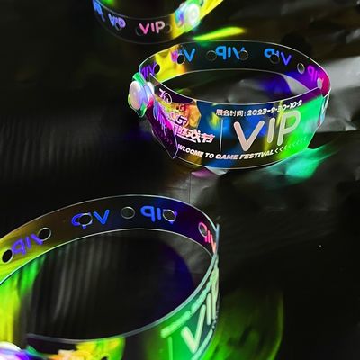 Grátis Pulseira Brilhante Impermeável Logotipo Personalizado Evento Prêmio Prêmio Rainbow Glitter Pulseira de PVC Laser Transparente