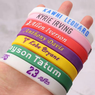 Pulseiras de silicone personalizadas Basquetebol Futebol Jogos Star Ball Prémio Prémio Noite Brilhante Banda de silicone luminosa