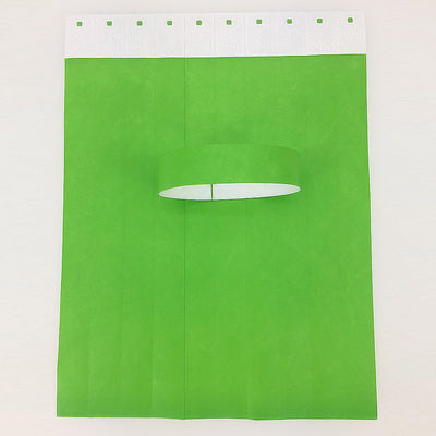 Código de barras personalizado Numeração Tyvek pulseira de papel para a entrada da festa de piscina à prova d'água