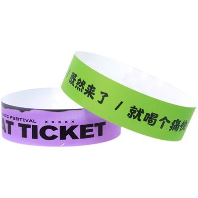 Papel VIP personalizado ajustável Bracelets de numeração sequencial Pulseiras de papel Tyvek à prova d'água para evento de festival